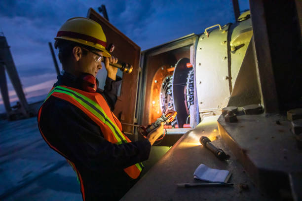 Best Electrician Near Me  in Runaway Bay, TX